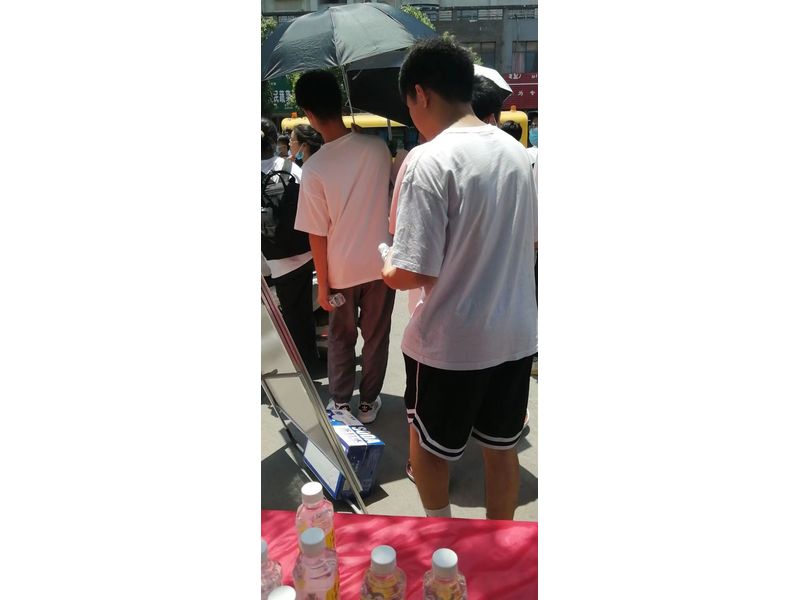 增健飲品為高考學子助力